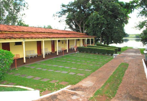 ホテル Associacao Sabesp Cardoso - Sp エクステリア 写真
