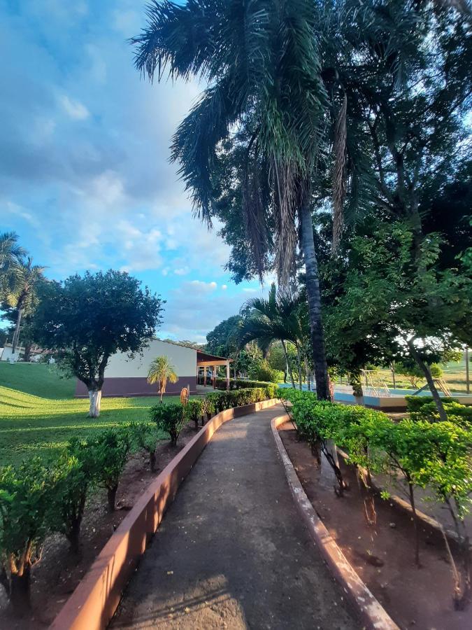 ホテル Associacao Sabesp Cardoso - Sp エクステリア 写真